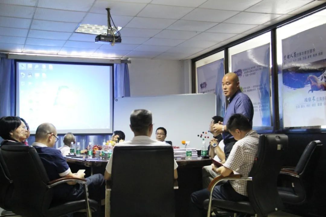 【赛思达烤箱】董事长参加《打造行业“1+1＞2”聚合效应》会议