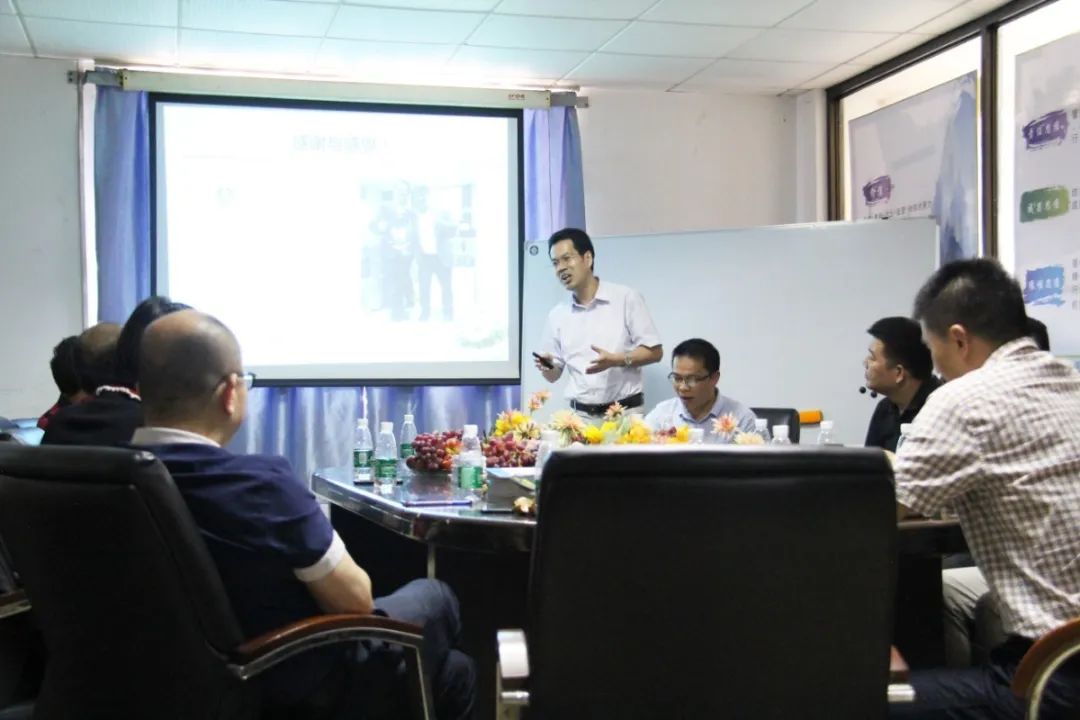 【赛思达烤箱】董事长参加《打造行业“1+1＞2”聚合效应》会议